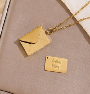 Love you necklace